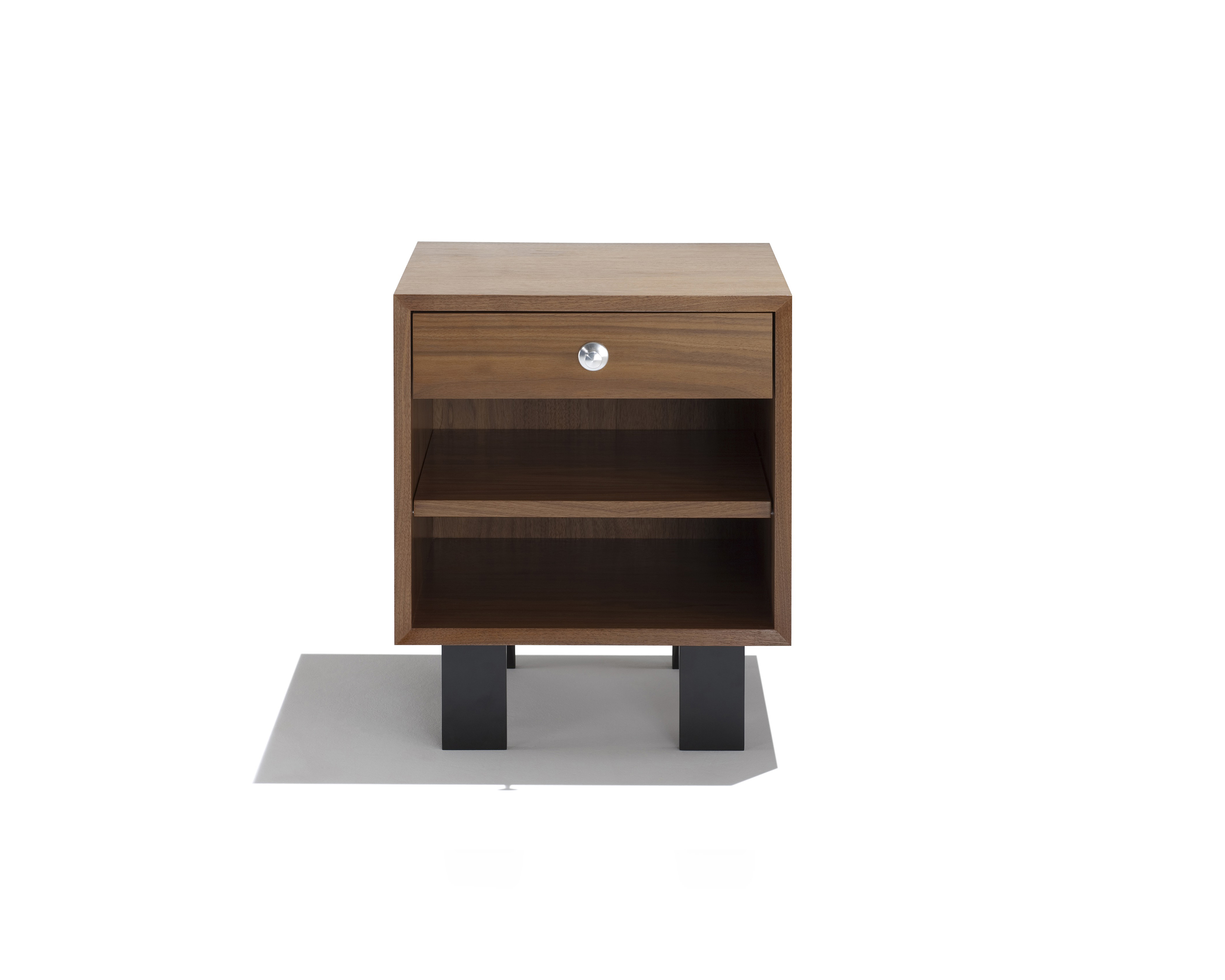 开云（中国） - 卧室|床头几|办公家具|设计师家具|尼尔森基础床头柜